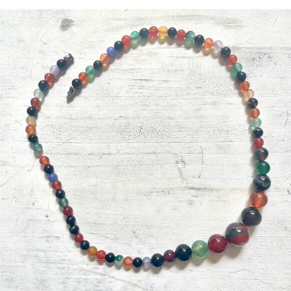 Dyed agate and carnelian necklace - Picture 2 of 14